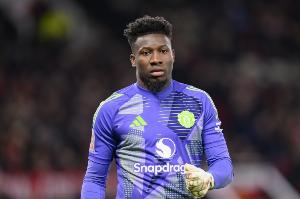 九游体育首页-泰晤士报：奥纳纳场内外都遇到糟心事，阿莫林因此给他放几天假