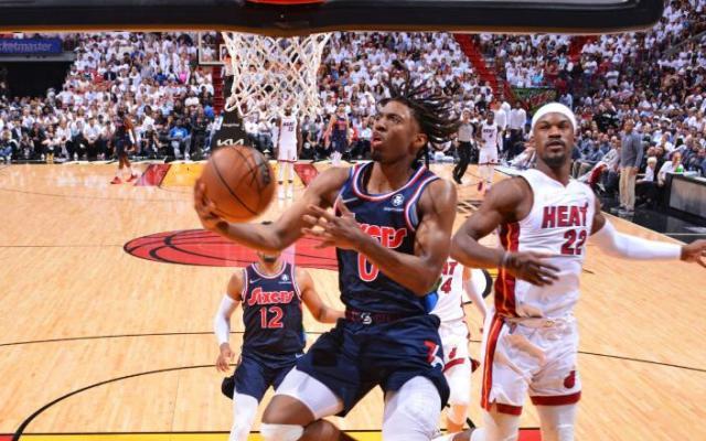 九游体育APP-哈登低迷反衬马克西潜力无限！费城为他准备肥约？